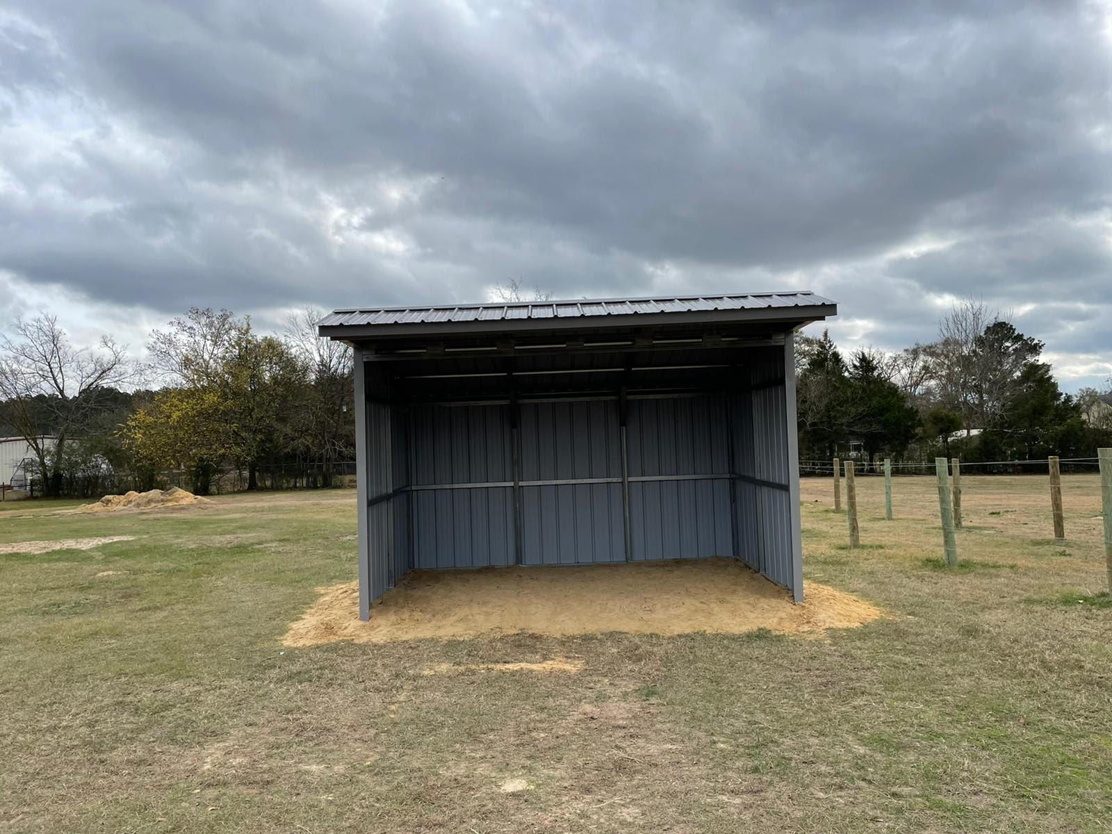 12x24 Metal Loafing Shed Livestock Run-In Shelter